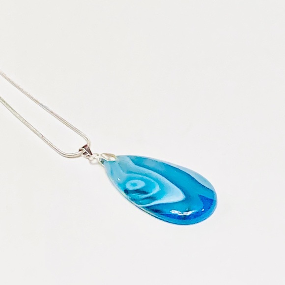 THERAPEUTIC Blue ONYX STONE NECKLACE With Soothing Ocean Waves & Healing Energy - Picture 2 of 11